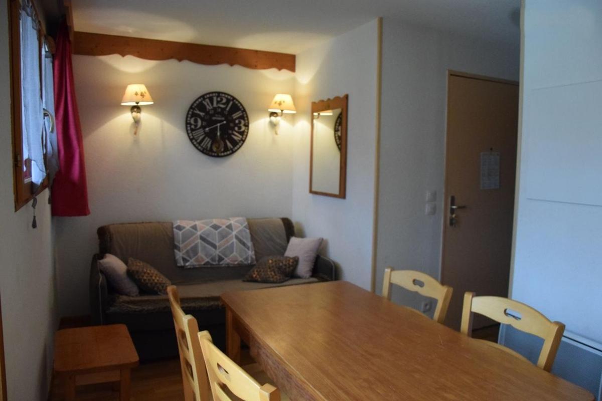 Les Petits Eterlous Appartement T3 36M2 A Puy St Vincent 1800 Alpes Du Sud 6 Personnes Parking Prive Couvert Puy-Saint-Vincent Buitenkant foto