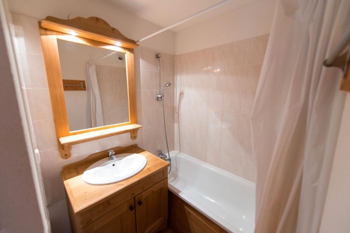 Les Petits Eterlous Appartement T3 36M2 A Puy St Vincent 1800 Alpes Du Sud 6 Personnes Parking Prive Couvert Puy-Saint-Vincent Buitenkant foto